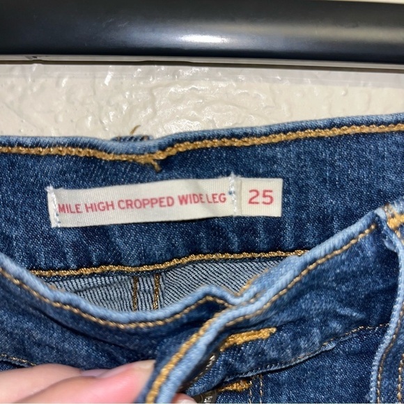Levi's Mile High Cropped Wide Leg Jeans Size 25 - Picture 5 of 8